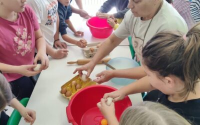 Suradnja učenika i Udruge žena Slakovci – izrada domaćih rezanaca i tjestenine